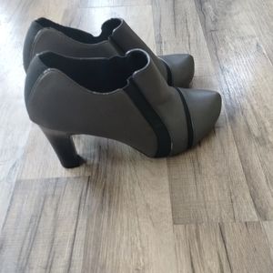 Black & Gray Heels